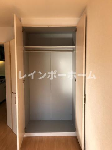 ワイズ　パラシオンの収納