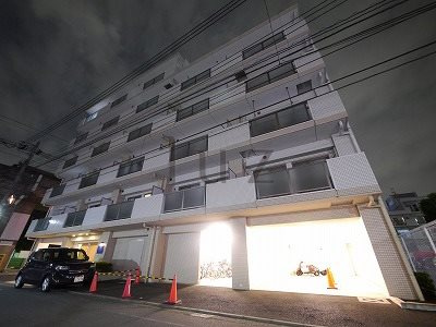 ドメイン横濱鶴見の外観