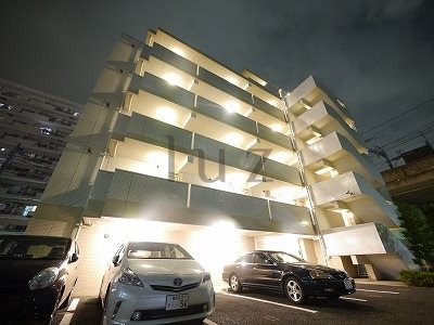 ドメイン横濱鶴見の外観