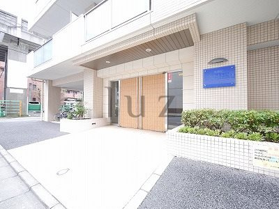 ドメイン横濱鶴見のロビー