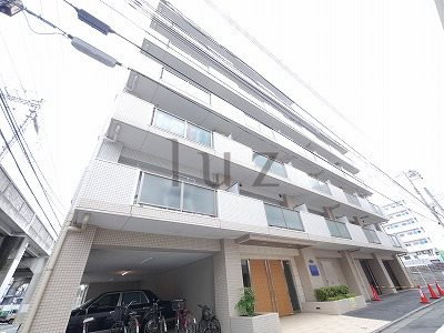 ドメイン横濱鶴見の外観