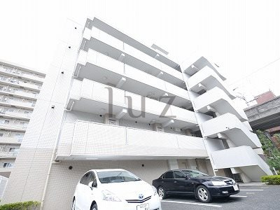 ドメイン横濱鶴見の外観