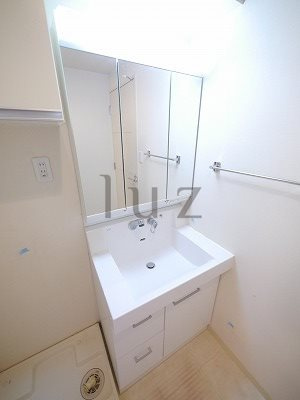 ドメイン横濱鶴見の洗面所