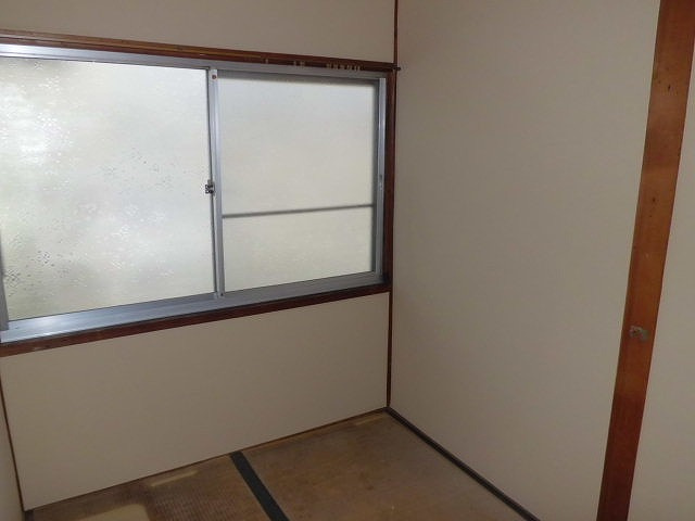 福富西渡邊　倉庫・借家の和室