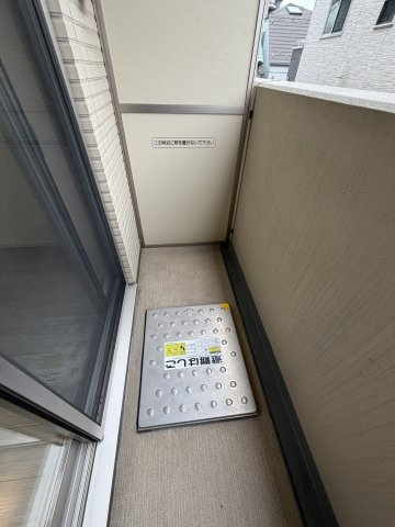 コンシェリア品川南 ＴＨＥ ＧＲＡＮＤ ＲＥＳＩＤＥＮＣＥのバルコニー|外からの目が気にならないバルコニーで洗濯物が干せます