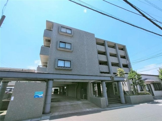 ウェルフェア富浜の外観