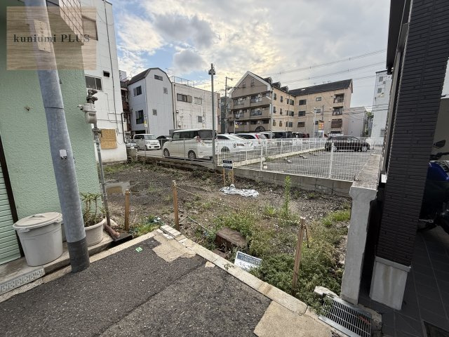 大阪市旭区高殿2丁目の前面道路含む現地写真