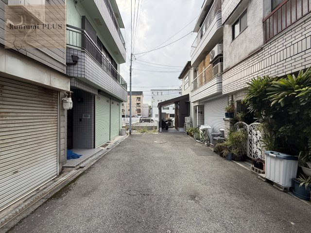 大阪市旭区高殿2丁目の前面道路含む現地写真