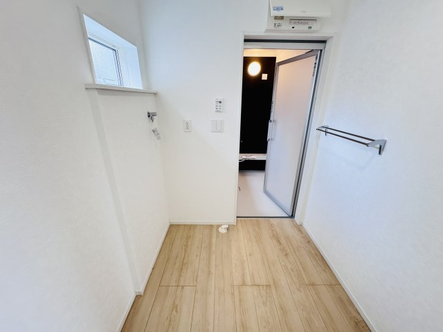 松戸市六実５丁目新築戸建（六実第12）のランドリースペース|洗濯機置き場