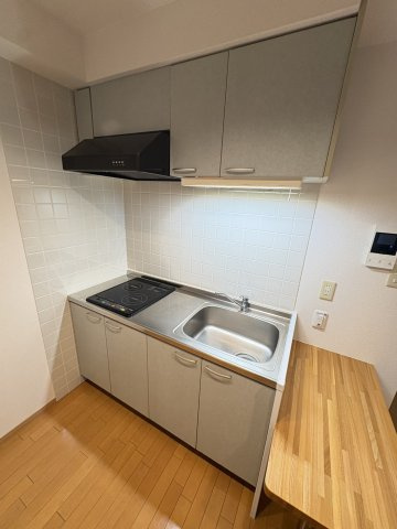 エミネンス新千葉のキッチン|※反転タイプ