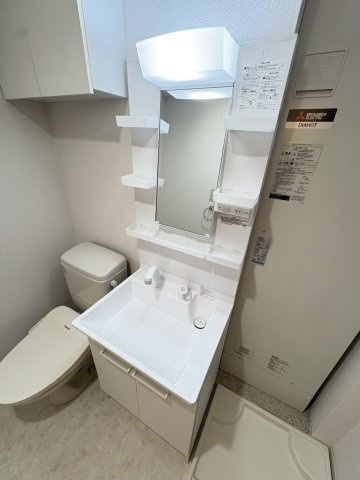 エミネンス新千葉の独立洗面台|※反転タイプ