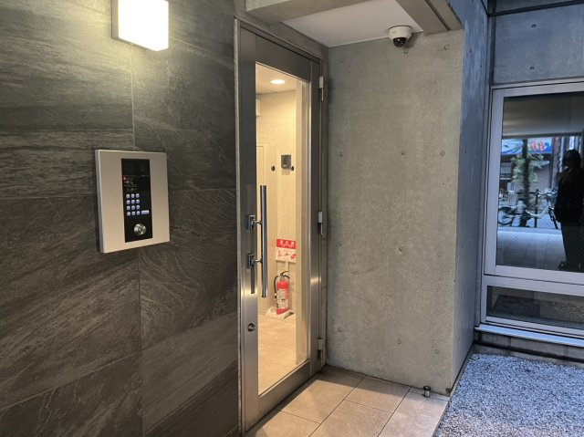 【エントランス】