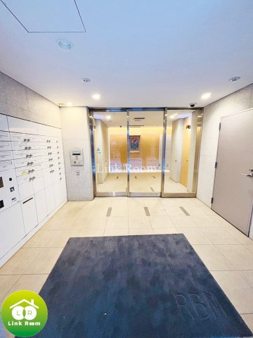門前仲町レジデンス八番館のエントランス