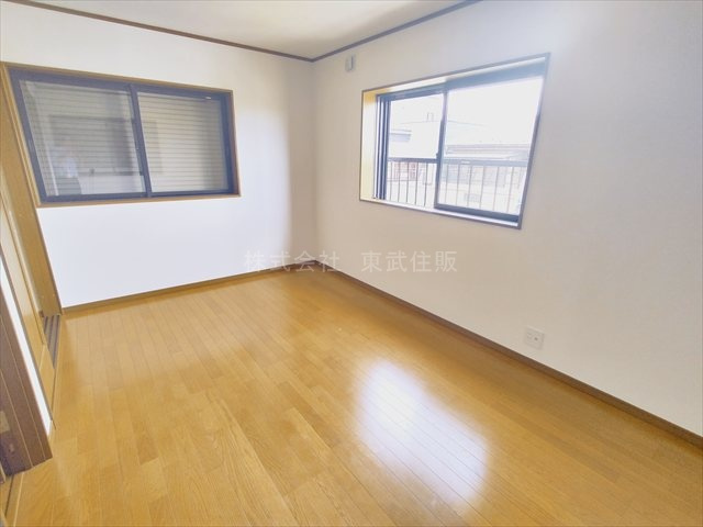 【寝室】の画像