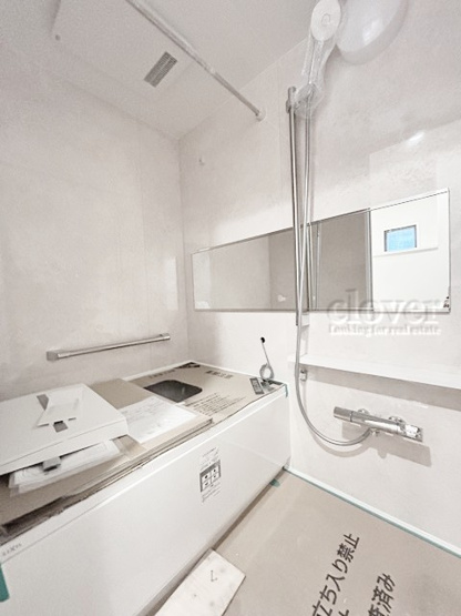 【浴室】 | アドミレー成増 | ※工事中　バスルーム　～即日のご見学可能～　お問合せはお気軽にどうぞ。

