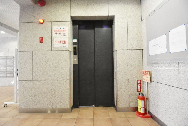 【設備】 | アドミレー成増 | 無いと困ってしまう設備の筆頭がエレベーター。定期的なメンテナンスが必要な大型機械です。よく整備されていることをご確認ください。～即日のご見学可能～　お問合せはお気軽にどうぞ。
