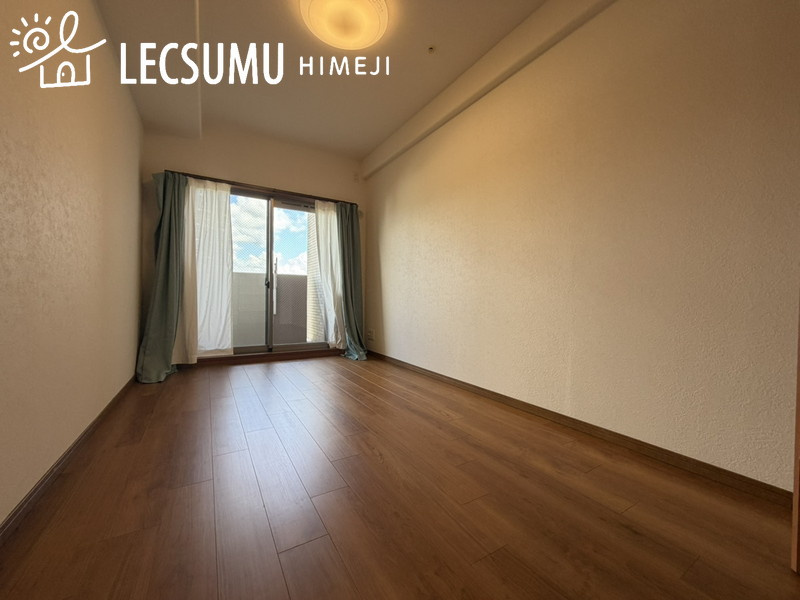 アルファステイツ姫路本町の洋室