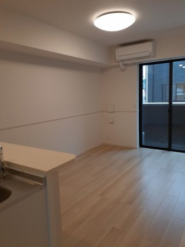 【居間・リビング】 | ラヴィエールⅡ　Ｂ | ゆったりとした居間です