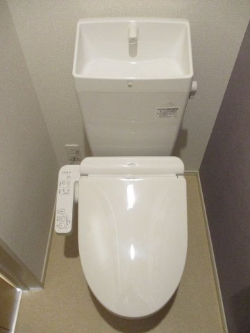 【トイレ】 | メゾン　クォーレ | 落ち着いたトイレです