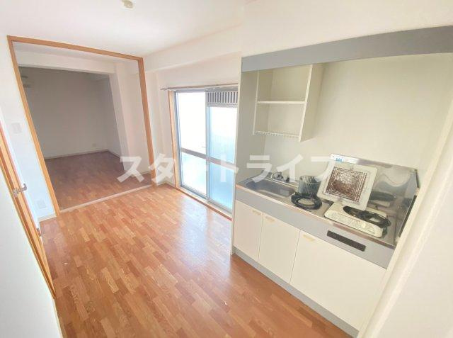大阪市淀川区東三国４丁目の賃貸マンションのキッチン