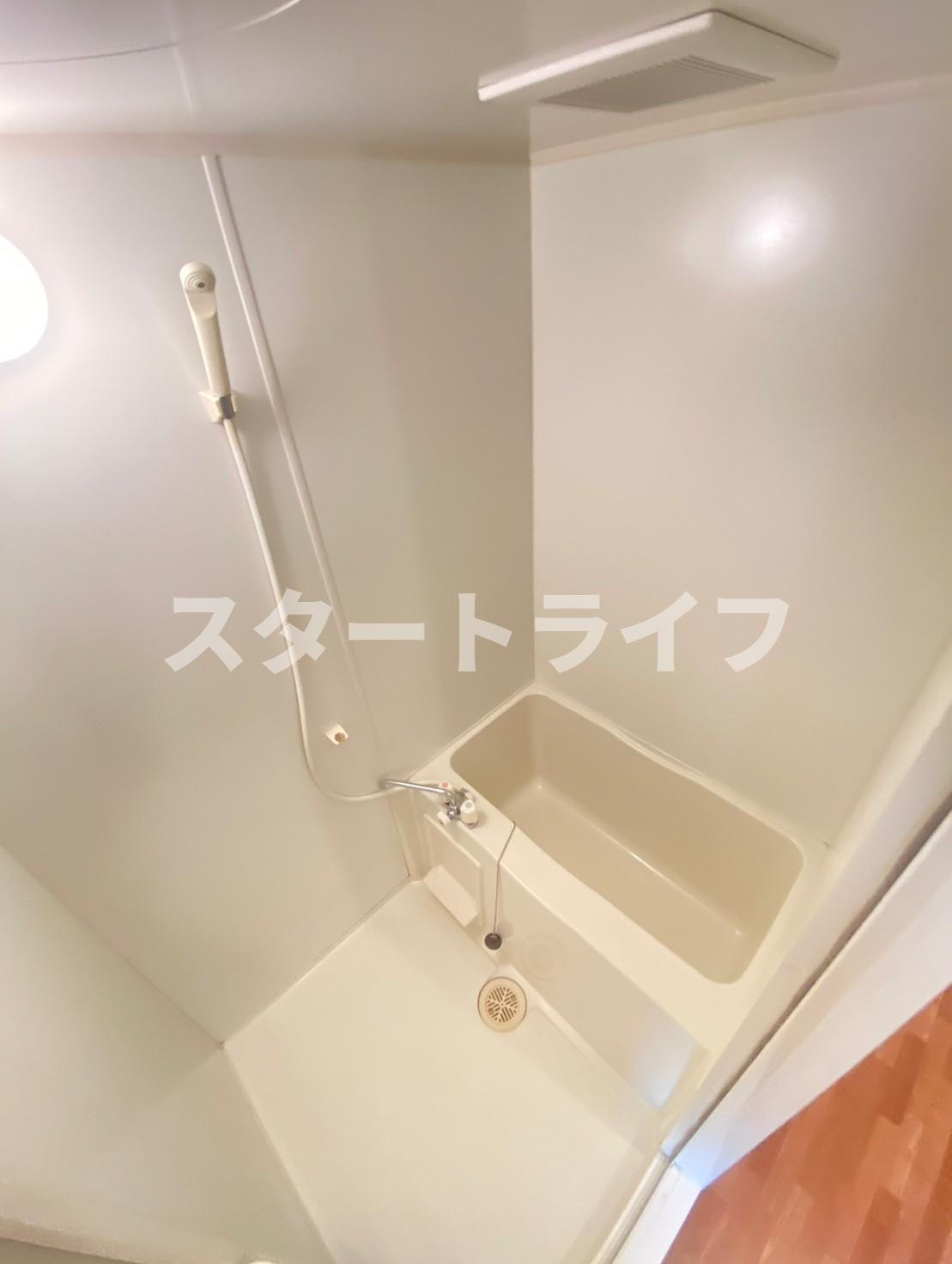 大阪市淀川区東三国４丁目の賃貸マンションの浴室