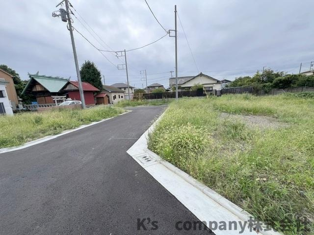 ◎茅ヶ崎市松尾　建築条件なし　売地　区画2の前面道路含む現地写真|前面道路の様子です◇