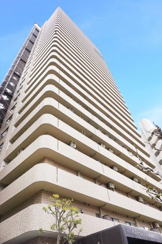 大阪市北区天神橋７丁目の賃貸マンションの外観