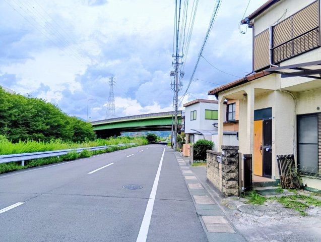 【前面道路含む現地写真】の画像