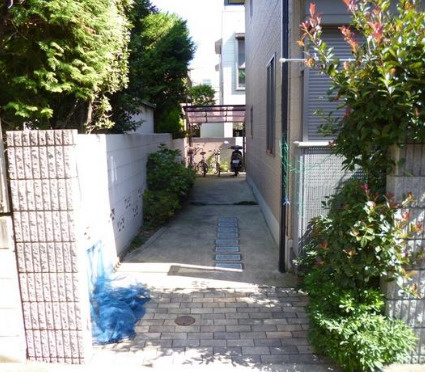 グレイス桜新町のエントランス