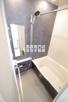 【浴室】 | イヴレーア橋本 | 追い炊き機能、浴室乾燥機付き♪