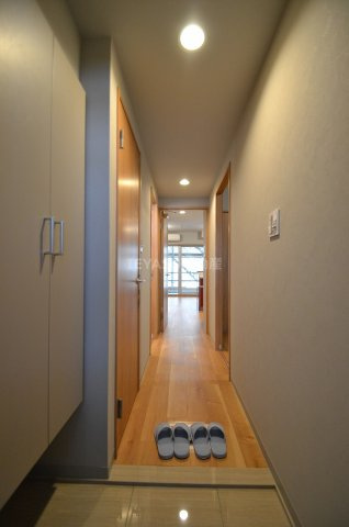 ヴェルマーレ中広Ⅱの玄関