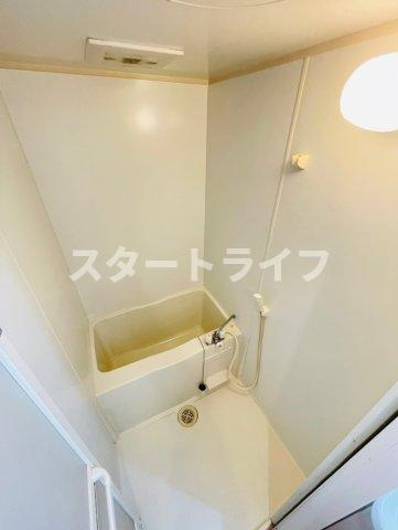 大阪市淀川区東三国４丁目の賃貸マンションの浴室