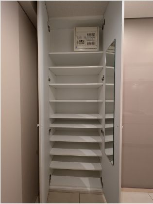 【玄関】プライムメゾン本郷