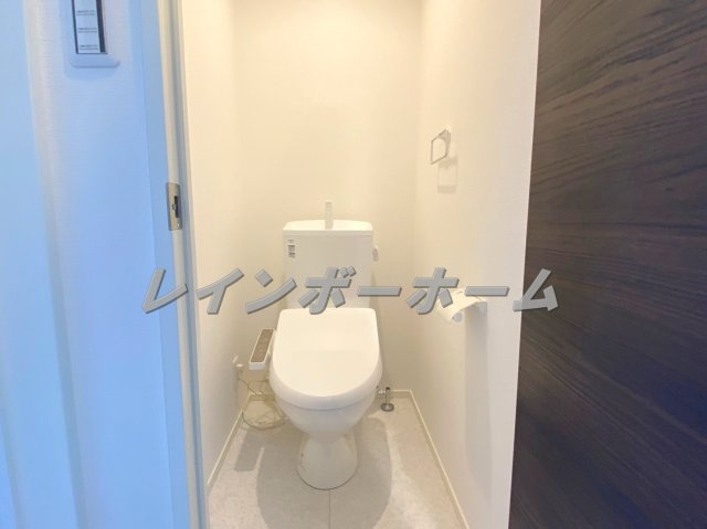 特典：仲介手数料が50％OFFです‼のトイレ|コンパクトで使いやすいトイレです