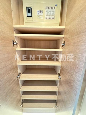 【収納】 | イプセ蒲田 | ちょっとした収納スペースも充実しています