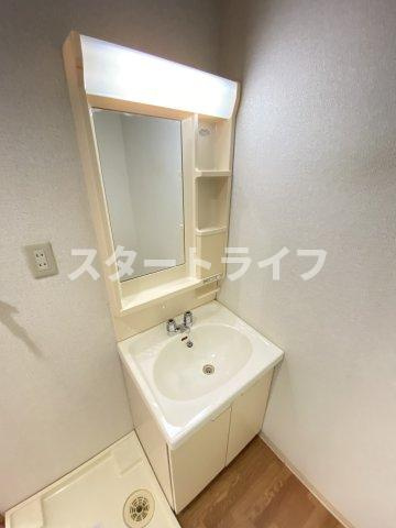 大阪市淀川区東三国４丁目の賃貸マンションの洗面所