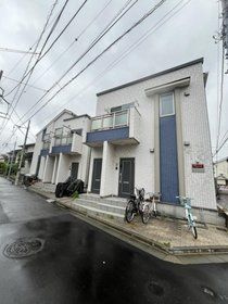 レガーロの外観