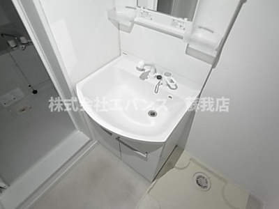 【独立洗面台】 | CAREL浜野A（キャレル） | 朝の身支度には欠かせない独立洗面化粧台