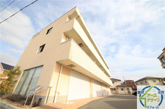 マンションリモーネの外観