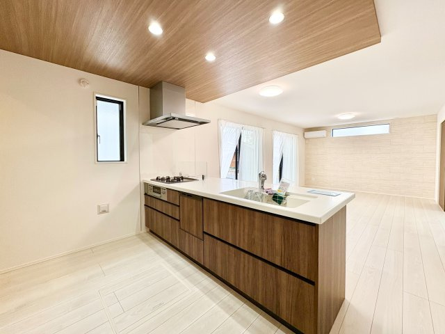 朝霞市溝沼６丁目の新築一戸建のキッチン