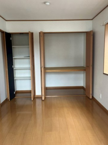 ヴィラコート高松の寝室