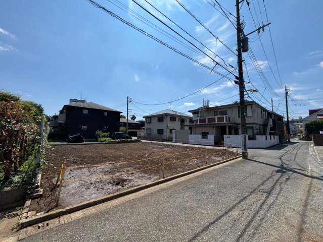 練馬区上石神井1丁目　新築戸建　全2棟の外観|現地写真

現地ご見学希望・資料請求などお気軽にお問い合わせ下さい！
03-5990-5201