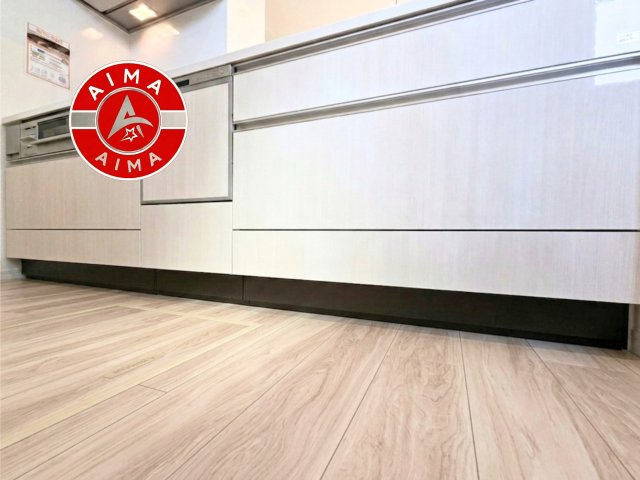 福岡市博多区麦野1丁目第1-4棟（5号棟）の内観：施工例|キッチン。グリル・食器洗い乾燥機・浄水器も完備。
