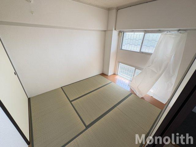 鶴山台2号棟の和室