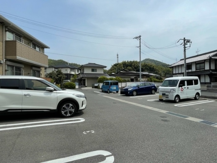 セトル B棟の駐車場|駐車場