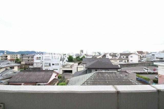 アジュール中町の展望