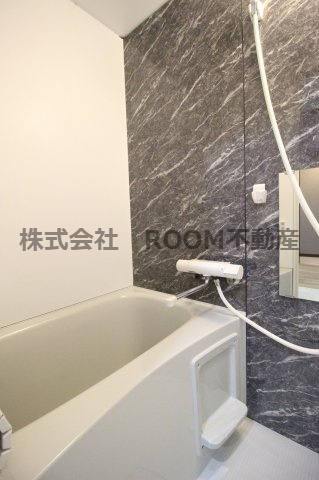 アジュール中町の浴室|お風呂で日々の疲れを落としましょう