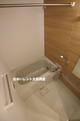 プレヴェール南林間の浴室
