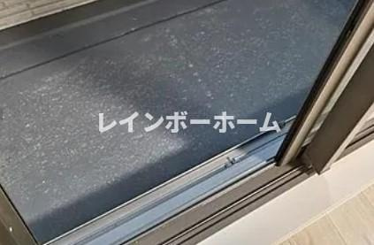 ジーメゾン岩槻本丸のバルコニー