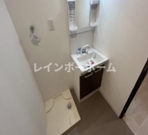 ジーメゾン岩槻本丸の独立洗面台